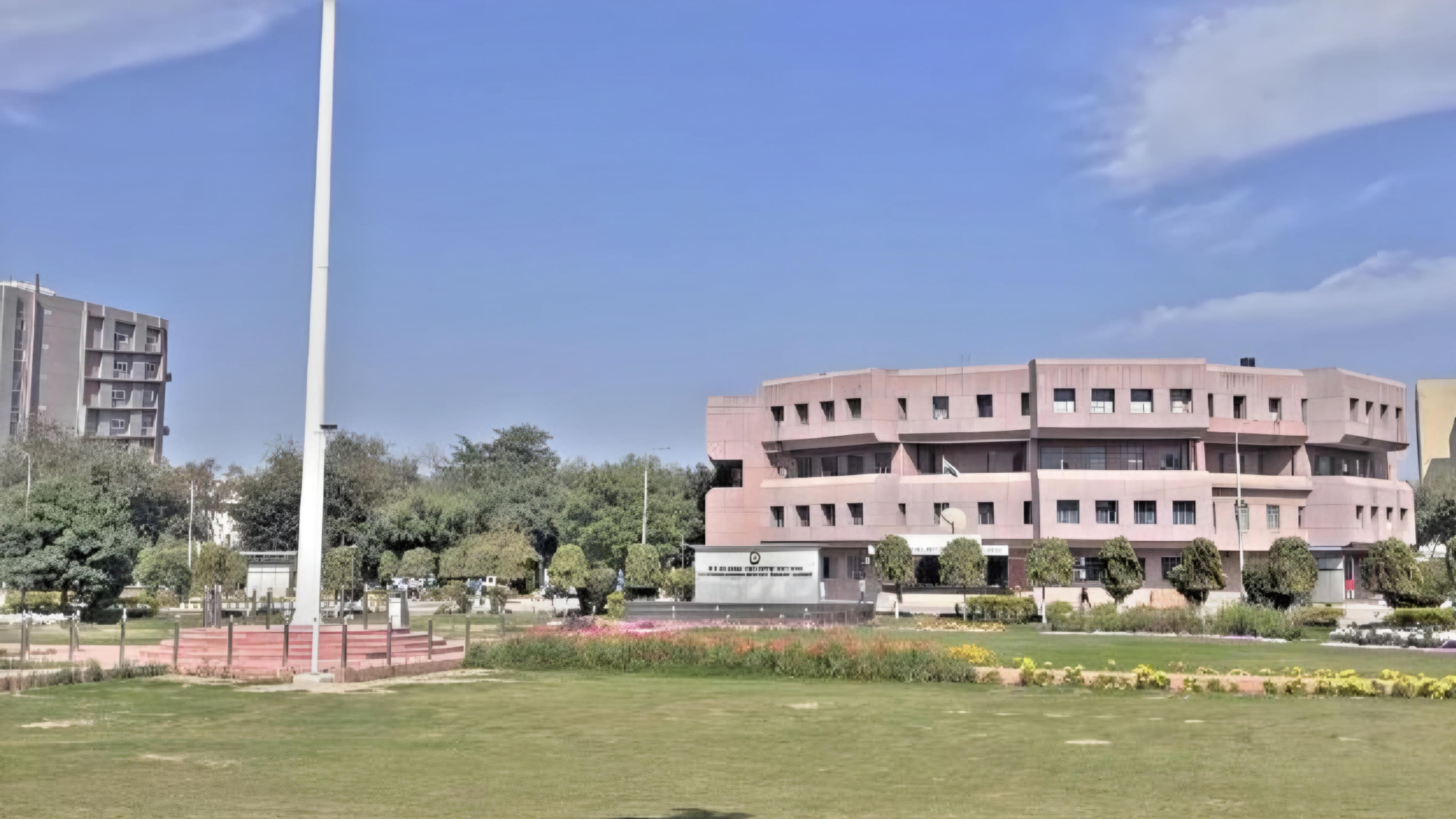 NIT Jalandhar background